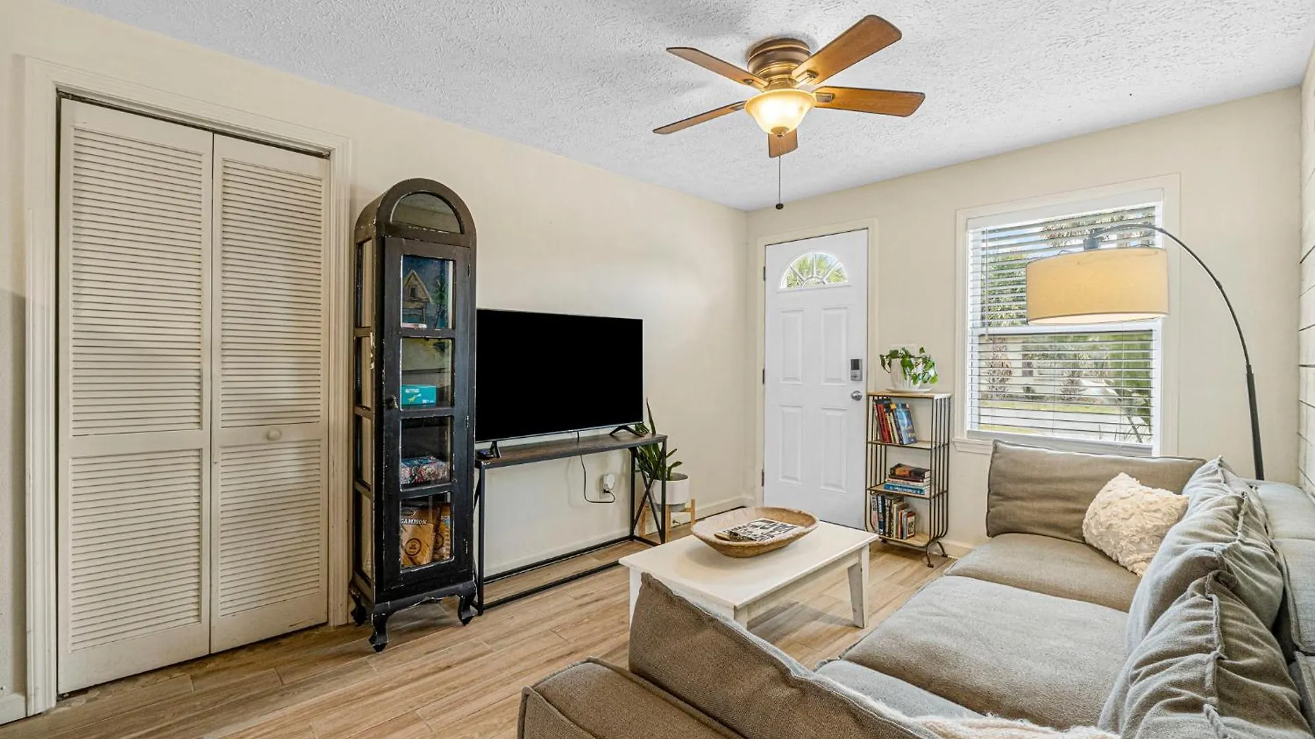 Apartment The Yard By Beach Haven Vacation Rentals Panama City Beach