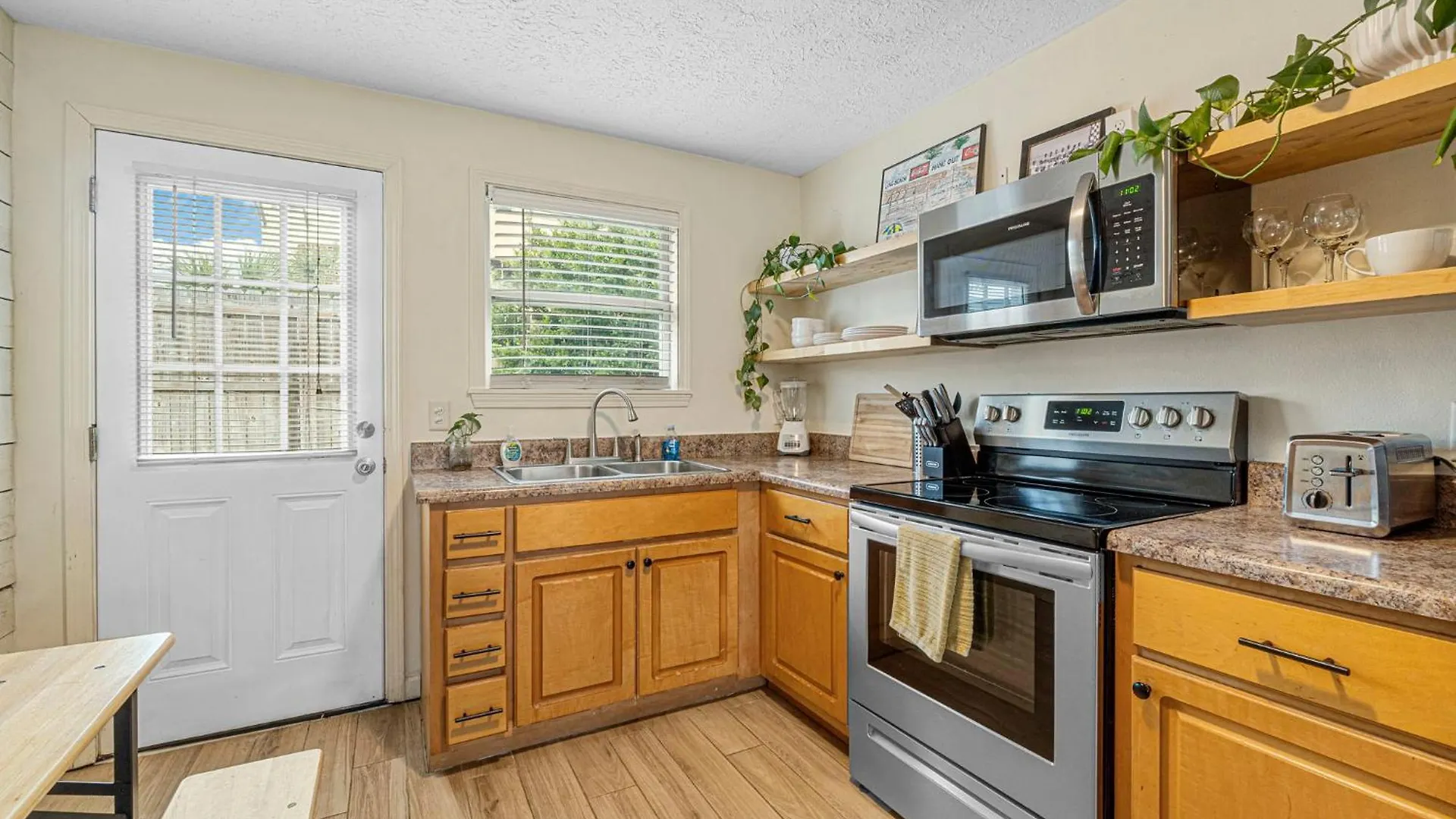 The Yard By Beach Haven Vacation Rentals Panama City Beach Apartment